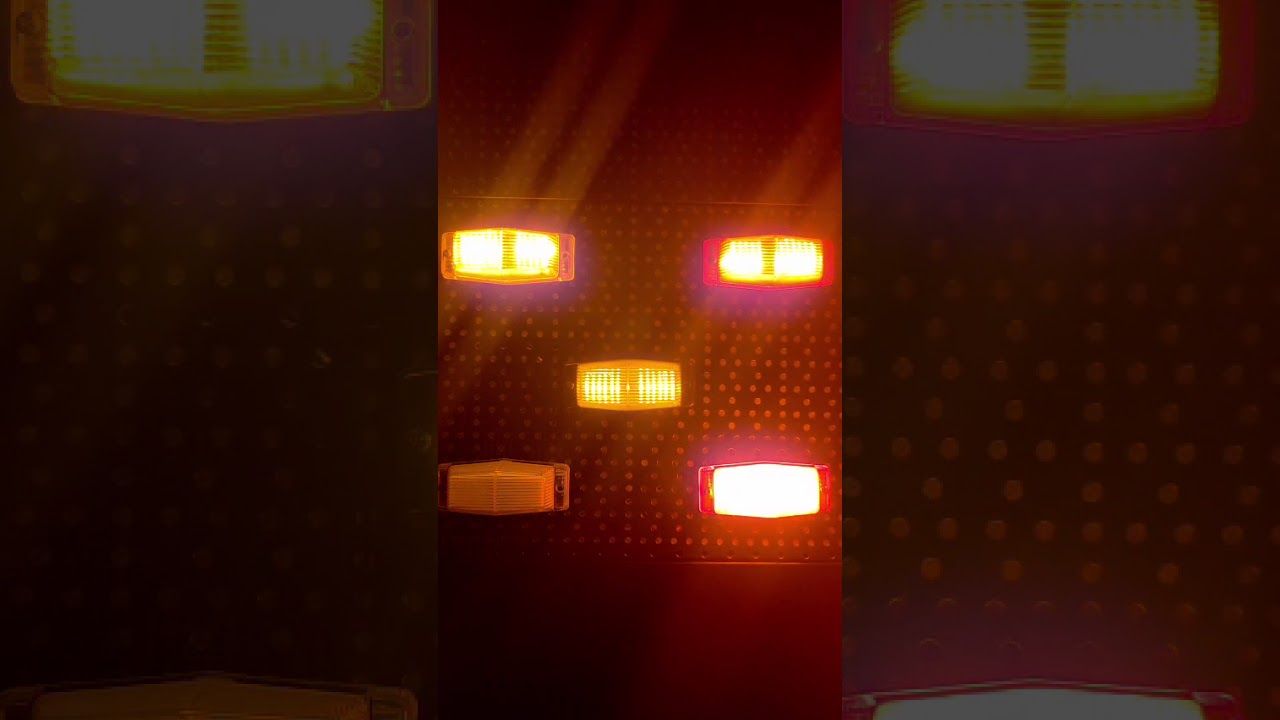 LED Φωτιστικό Σήμανσης Μπροστινής Μάσκας 24Led με Φιμέ Καπάκι 24V 2 Λειτουργίες Λευκό / Πορτοκαλί 135mm x 60mm x 40mm 1 Τεμάχιο